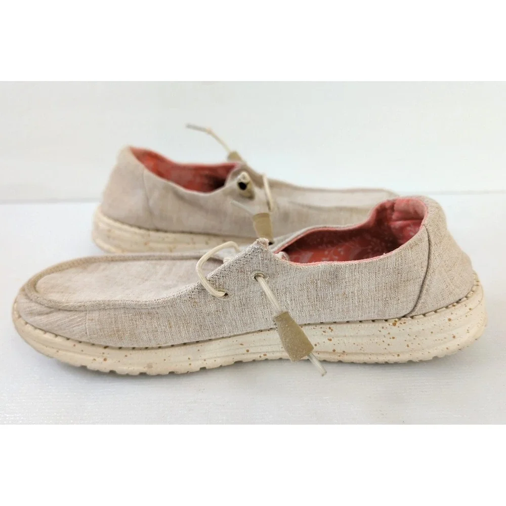 Hey Dude Wendy Slip On Shoe Loafer Womens 9 Beige Casual Lightweight‎ Beachy